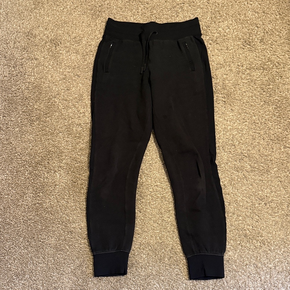 Lululemon Joggrs